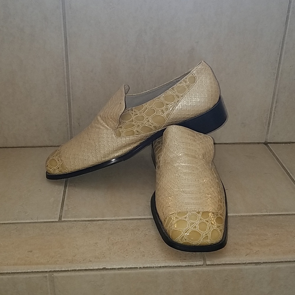 Mens dress shoes